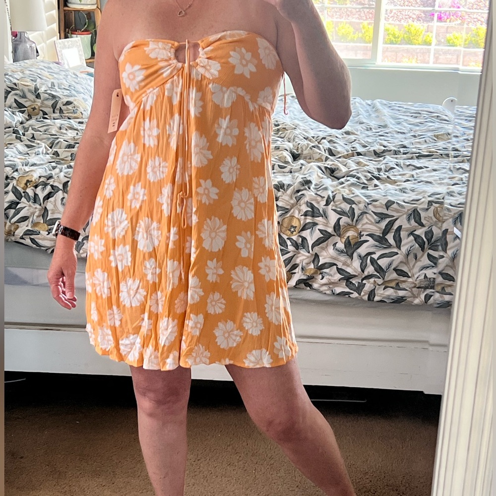 NWT Billabong Orange and White Strapless Sundress